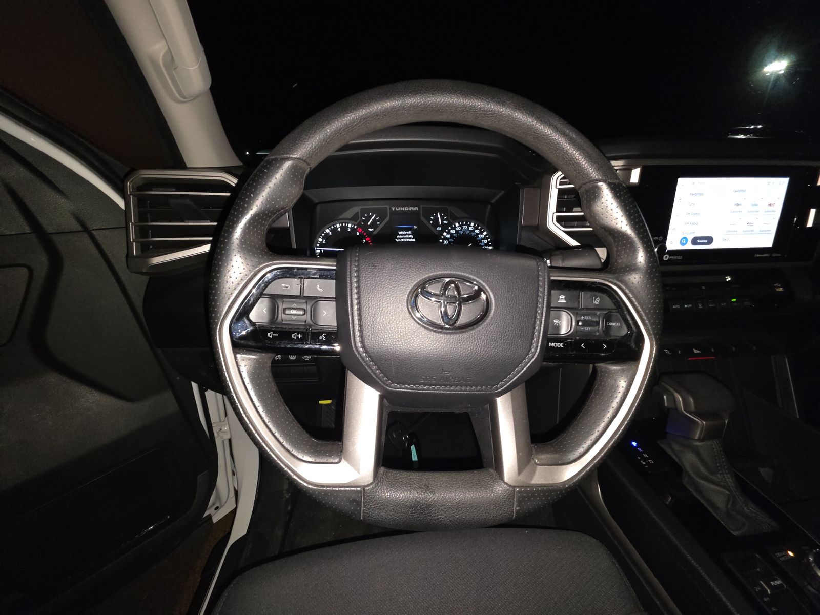 2024 Toyota Tundra SR5 AWD