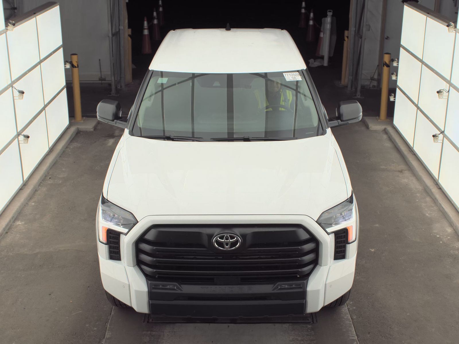 2024 Toyota Tundra SR5 AWD