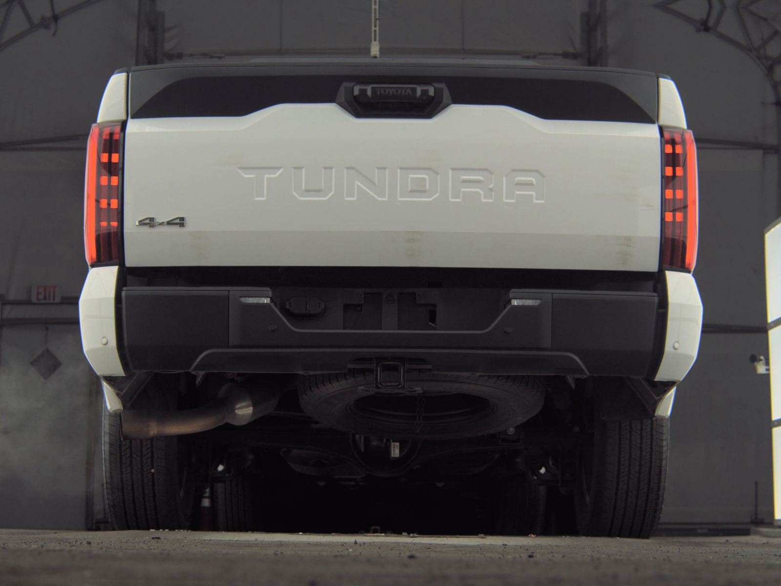 2024 Toyota Tundra SR5 AWD