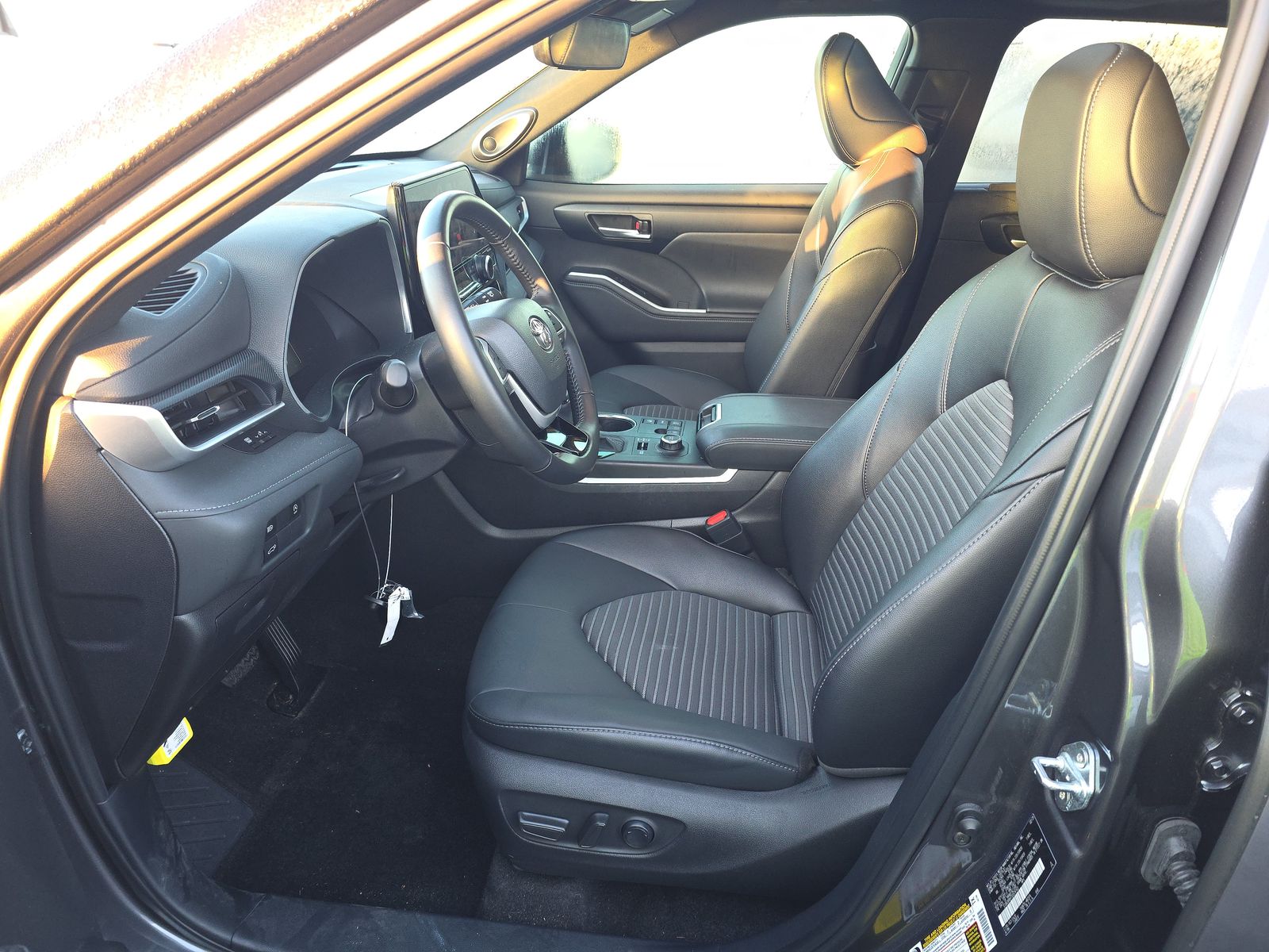 2025 Toyota Highlander XSE AWD