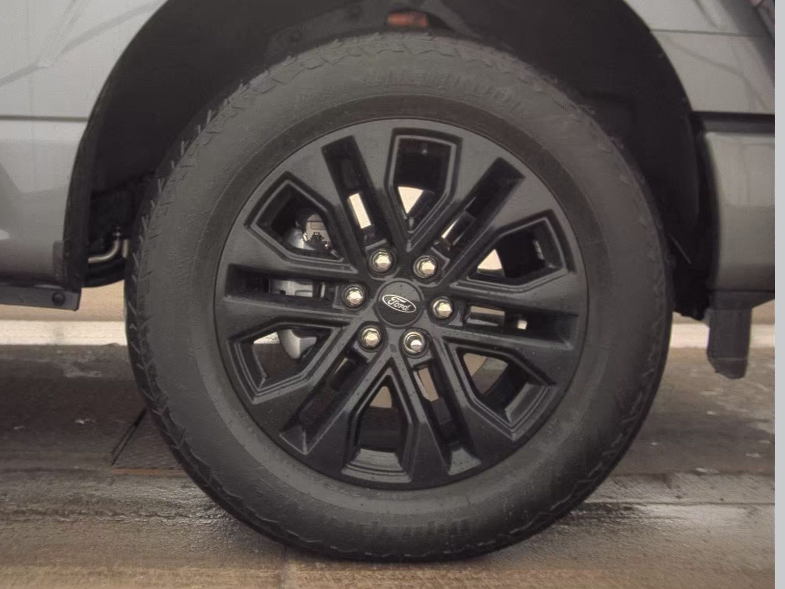 2024 Ford F-150 Hybrid XLT AWD