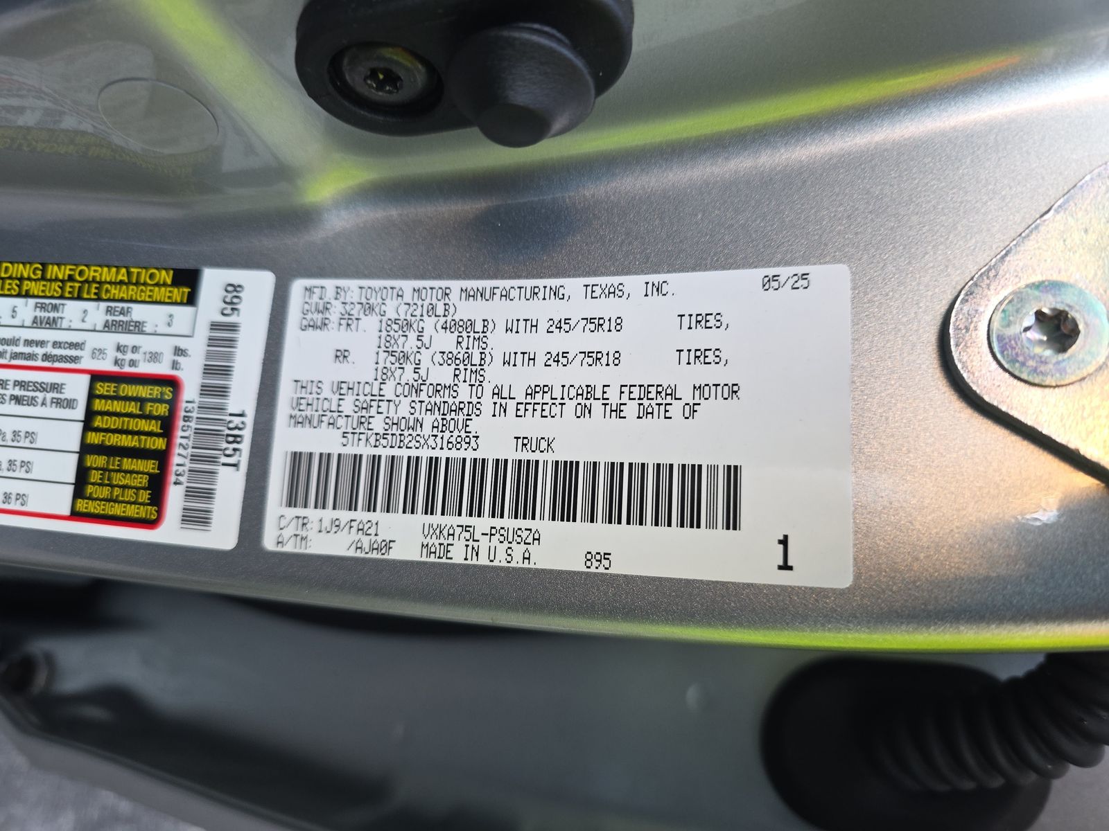 2025 Toyota Tundra SR AWD