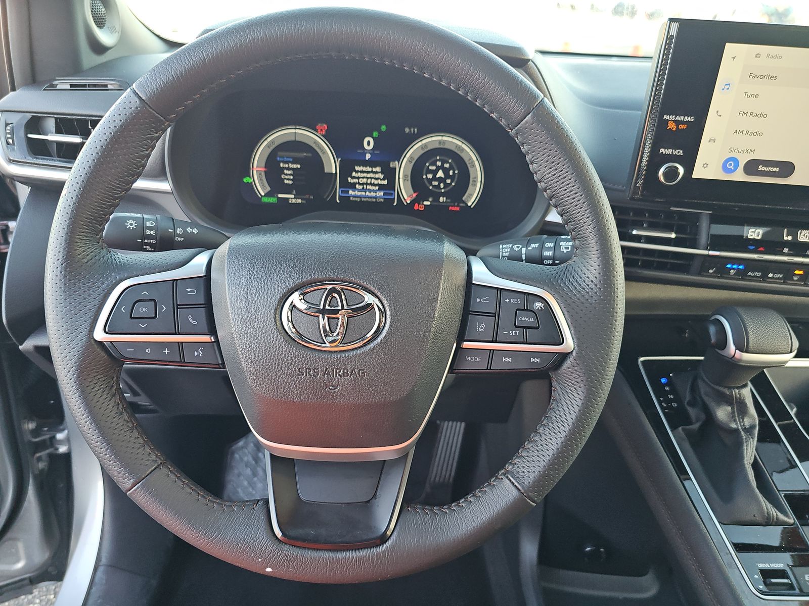 2025 Toyota Sienna Limited FWD