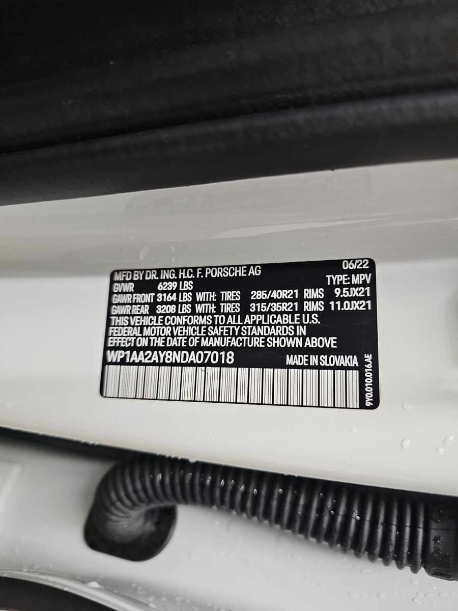 2022 Porsche Cayenne Platinum Edition AWD