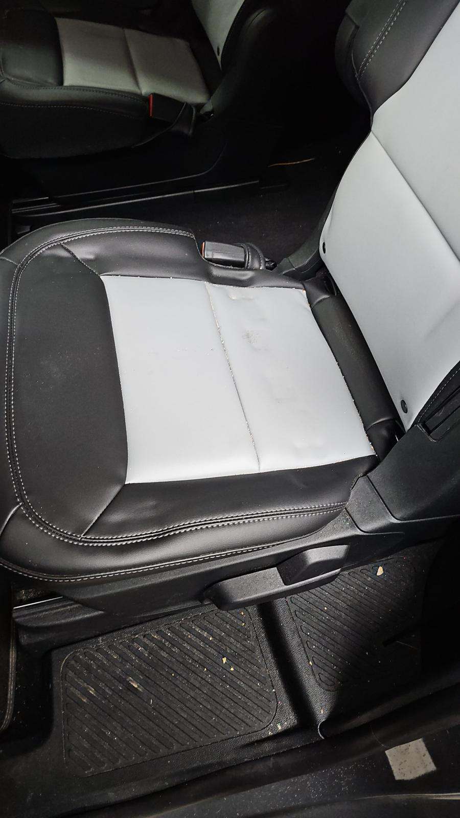 2023 Ford Explorer XLT AWD