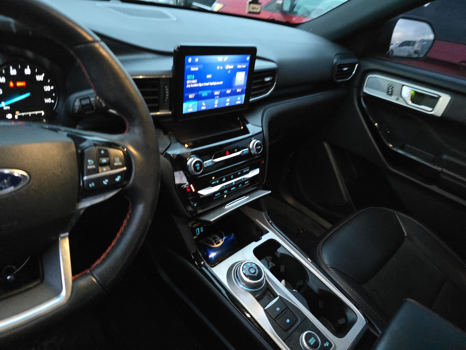 2023 Ford Explorer ST-Line AWD