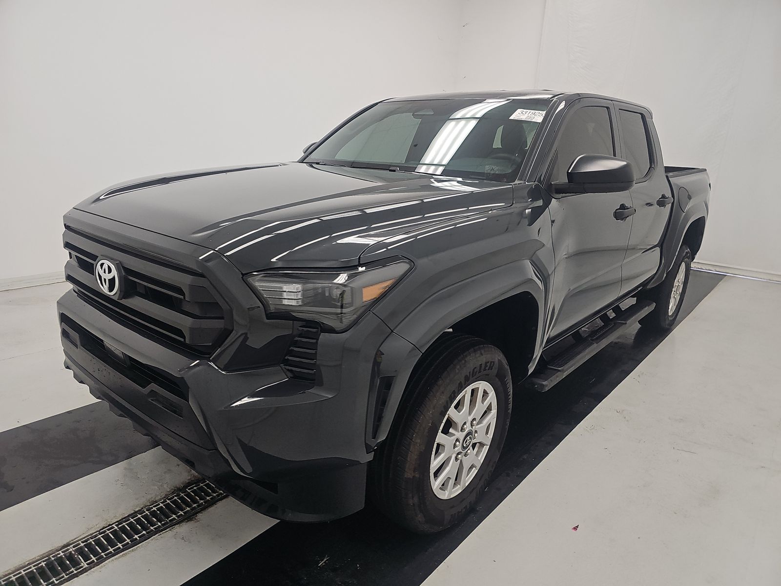 2025 Toyota Tacoma SR RWD