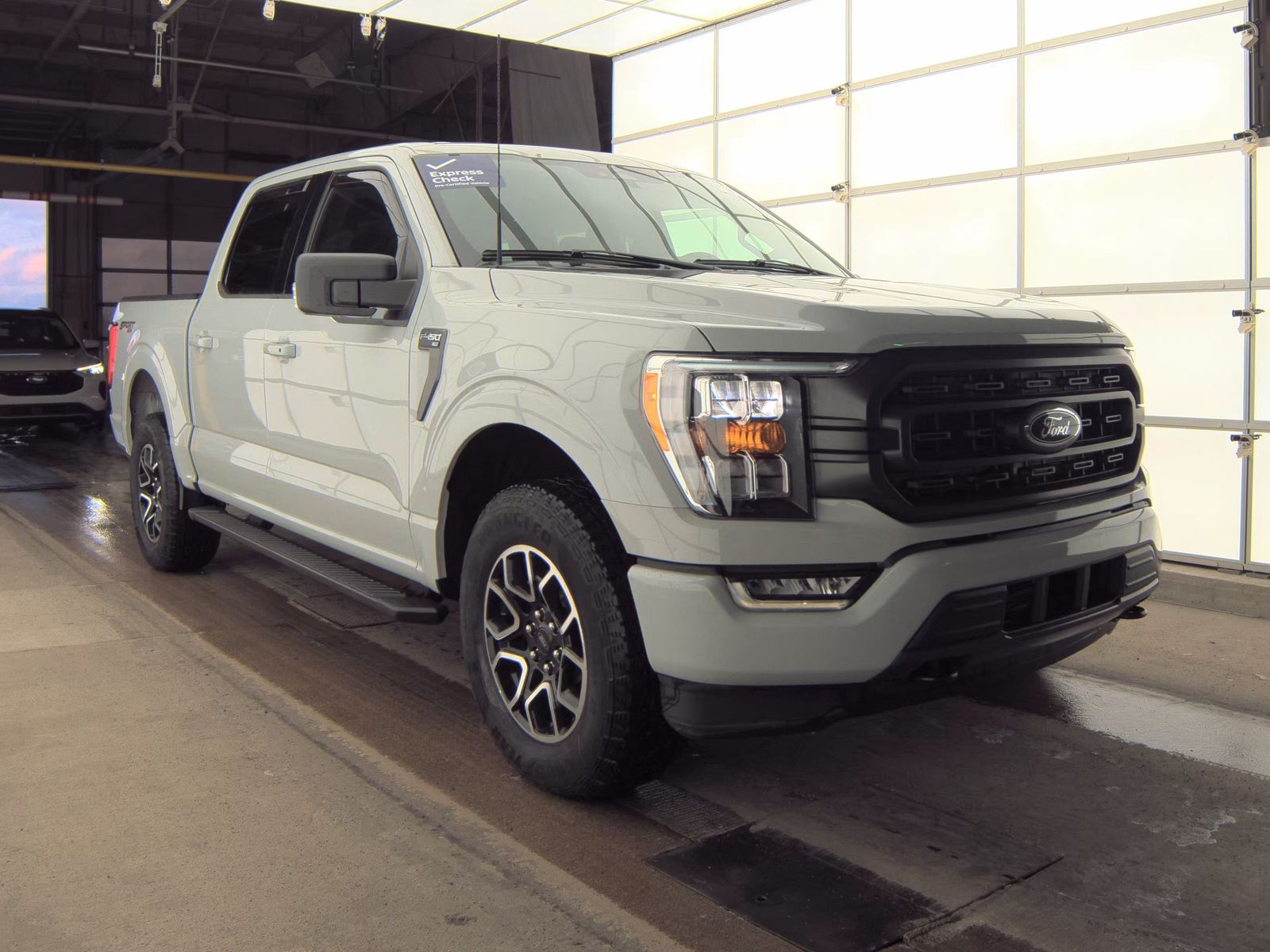 2023 Ford F-150 XLT AWD
