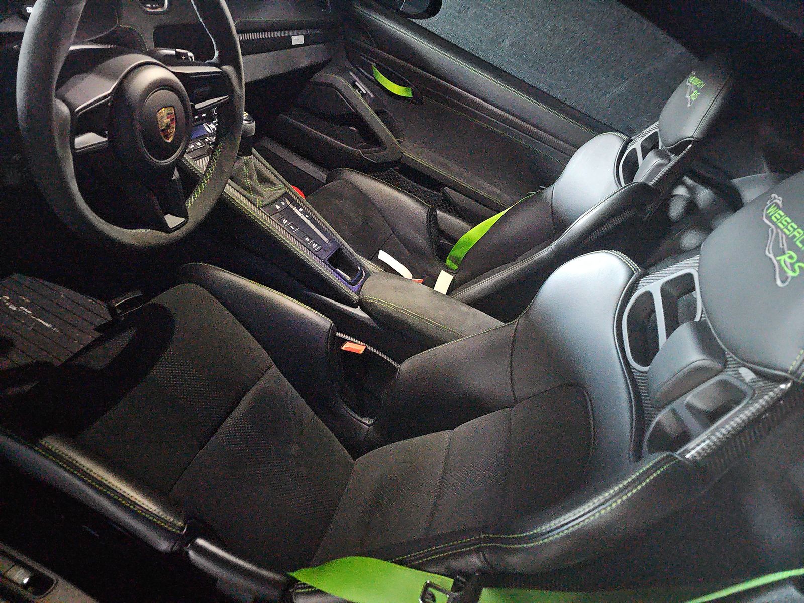 2024 Porsche 718 Cayman GT4 RS RWD