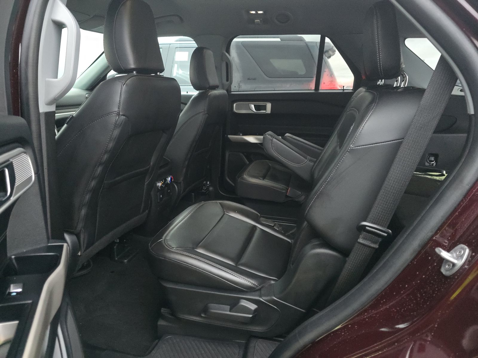 2023 Ford Explorer XLT AWD