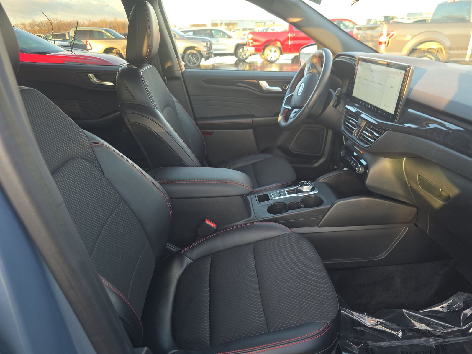 2023 Ford Escape ST-Line Select AWD