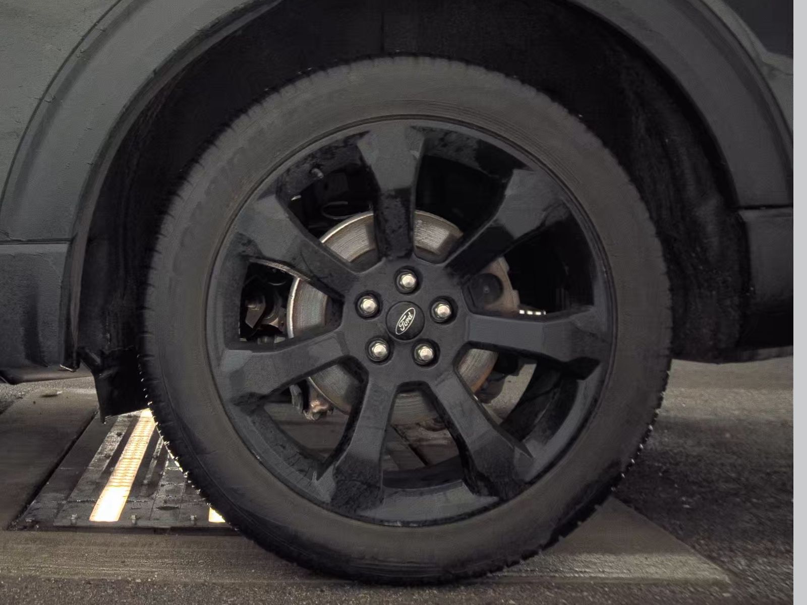 2023 Ford Explorer ST-Line AWD