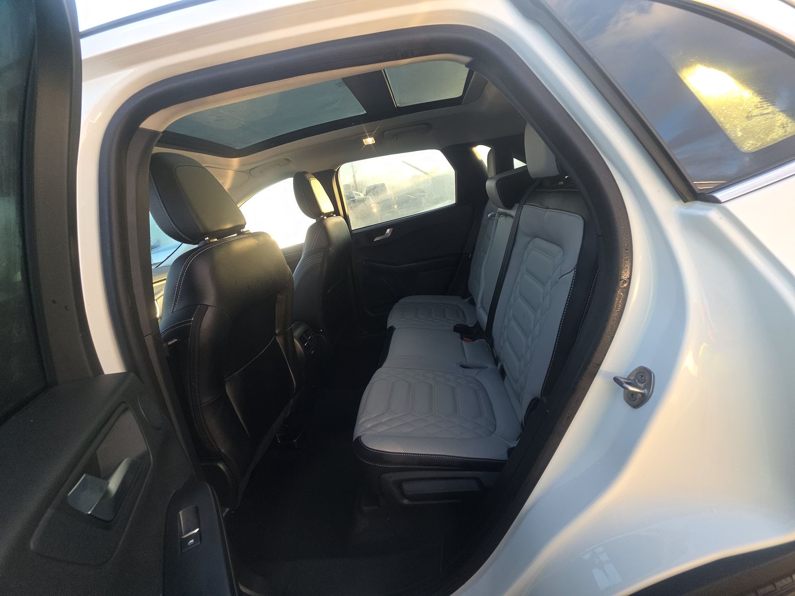 2023 Ford Escape Platinum AWD