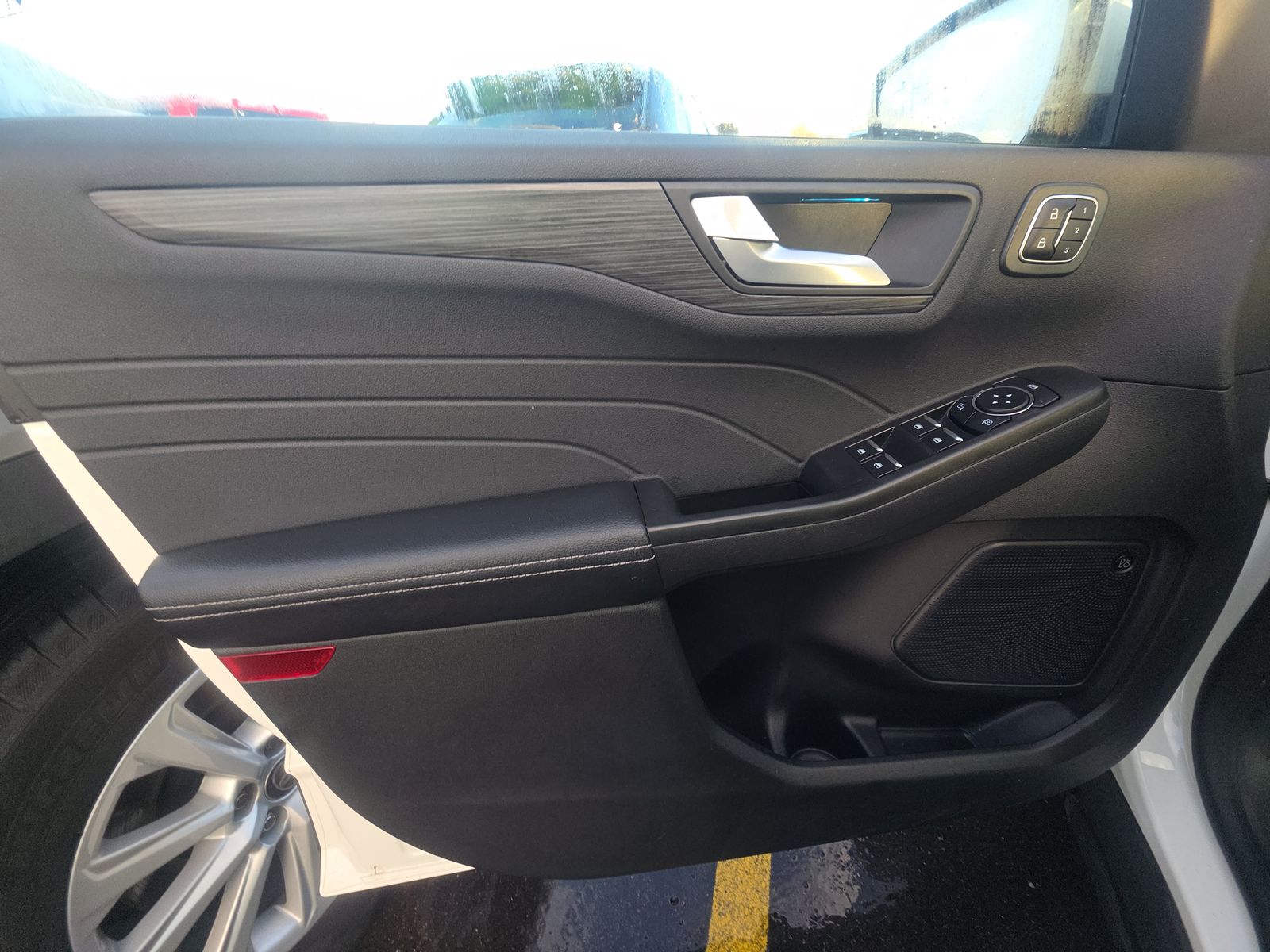 2023 Ford Escape Platinum AWD