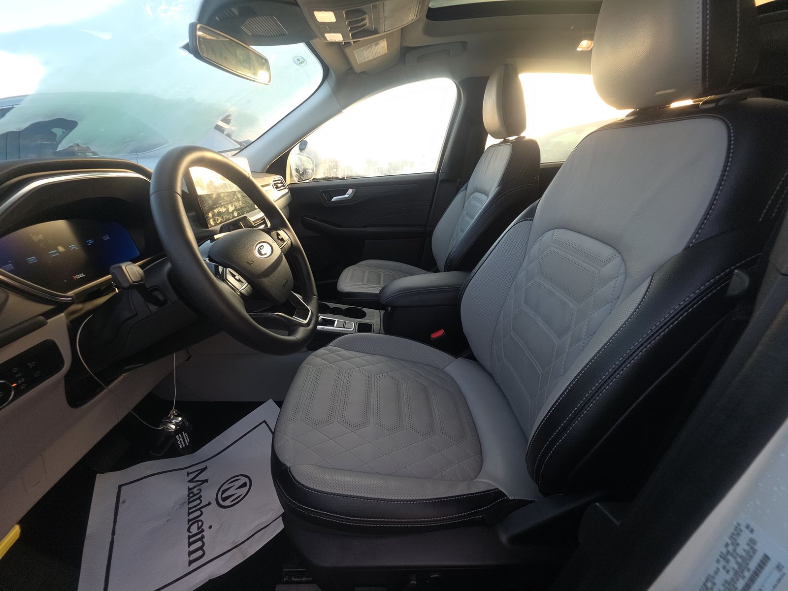 2023 Ford Escape Platinum AWD