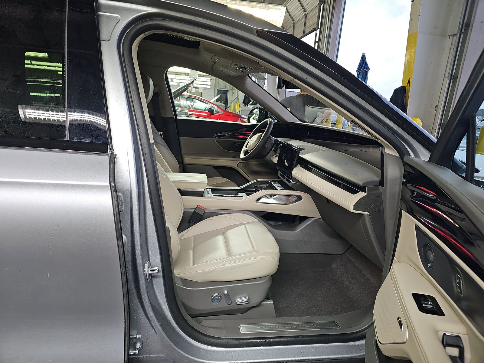 2025 Lincoln Nautilus Premiere AWD