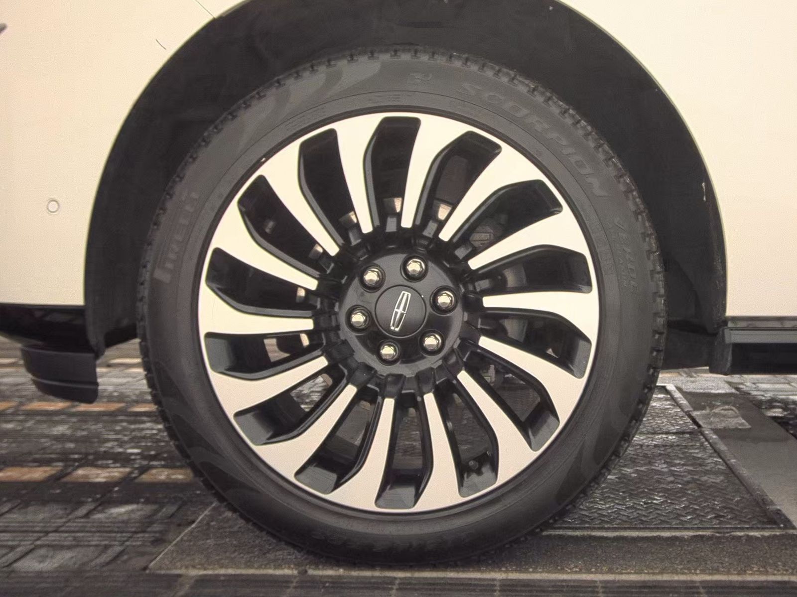 2023 Lincoln Navigator Black Label AWD