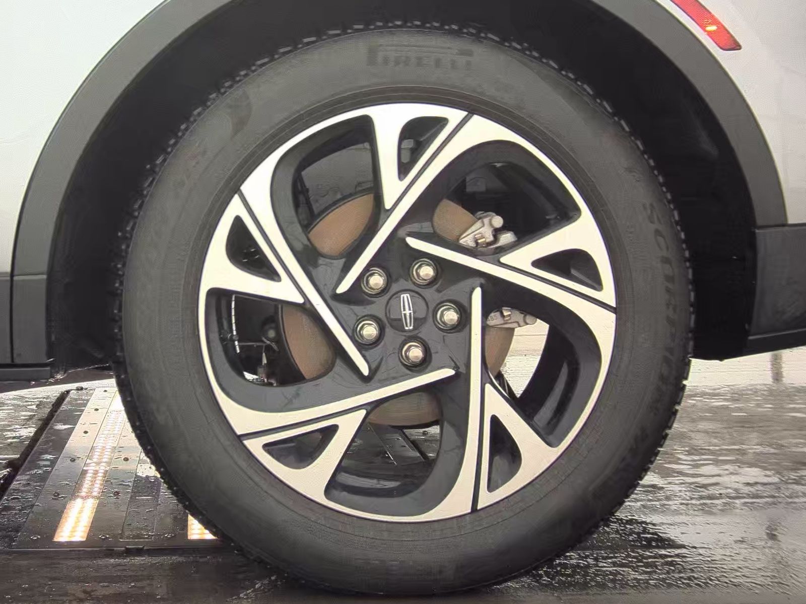 2025 Lincoln Nautilus Premiere AWD