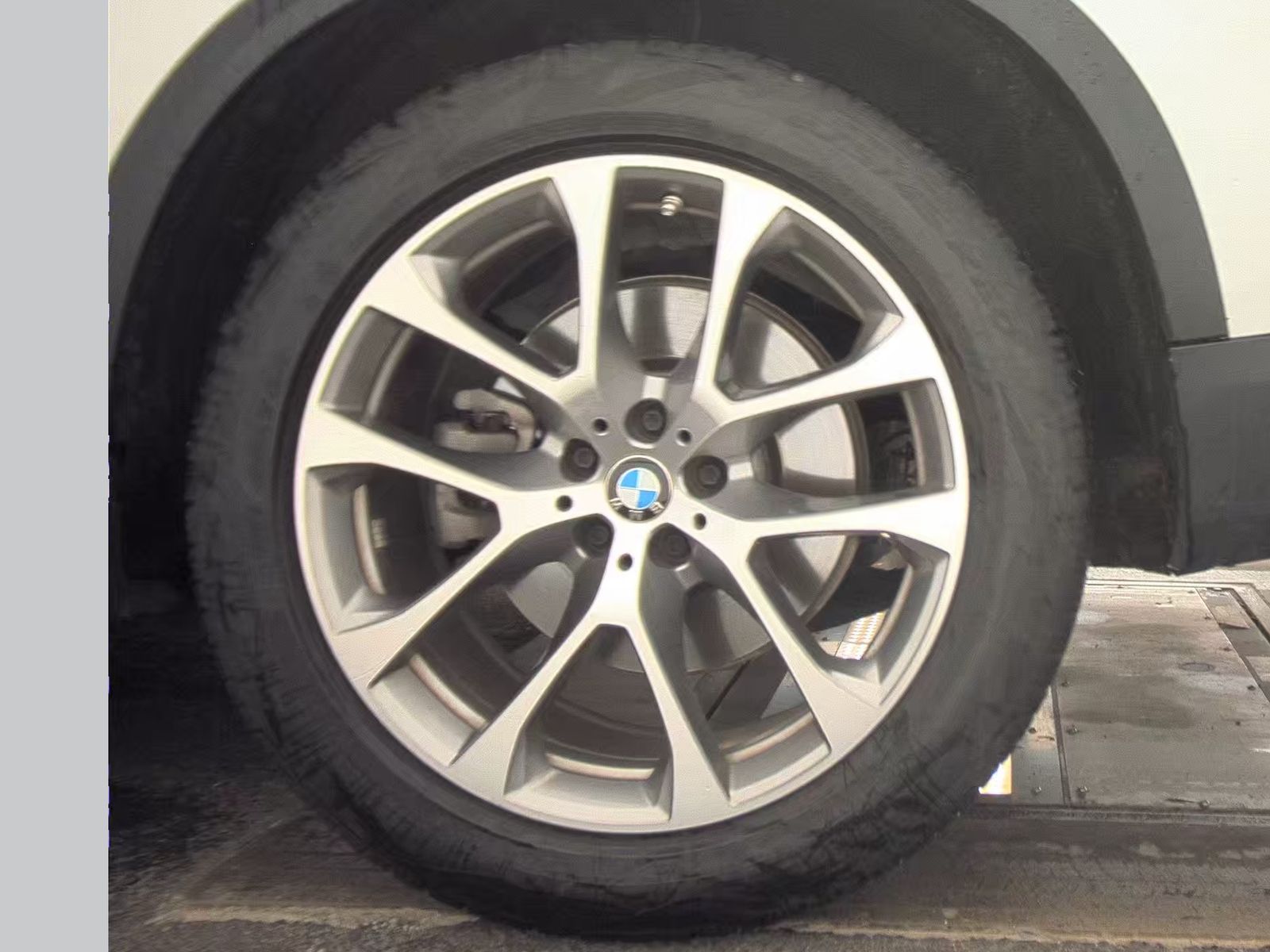 2024 BMW X5 xDrive40i AWD