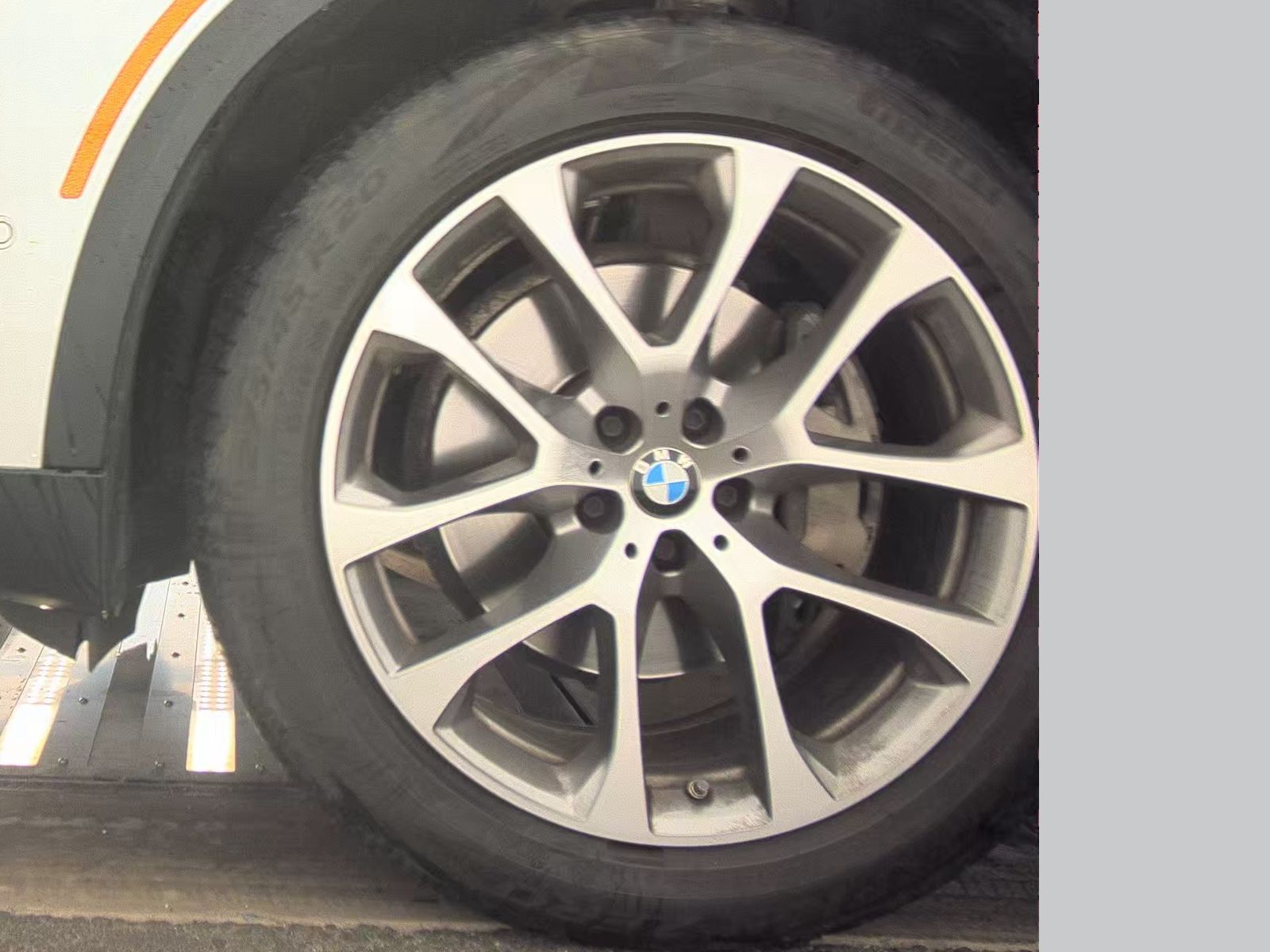 2024 BMW X5 xDrive40i AWD