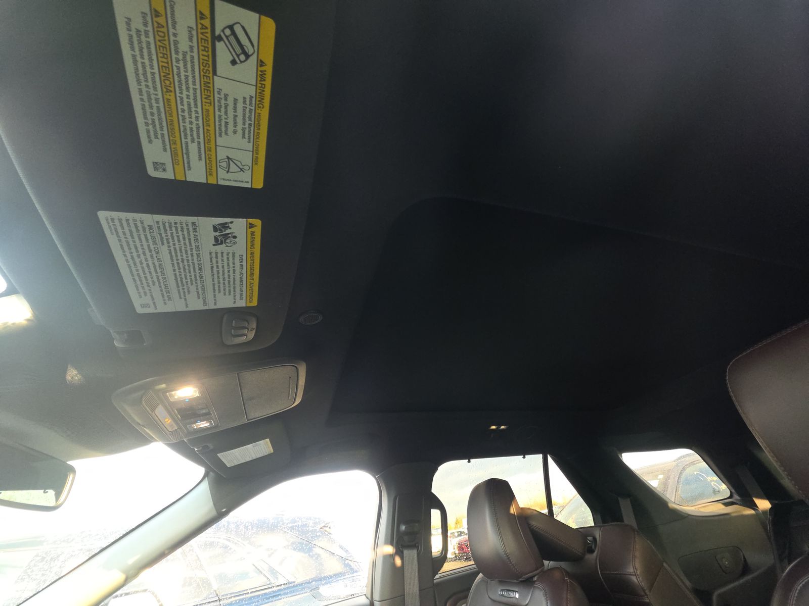 2025 Ford Explorer Platinum AWD