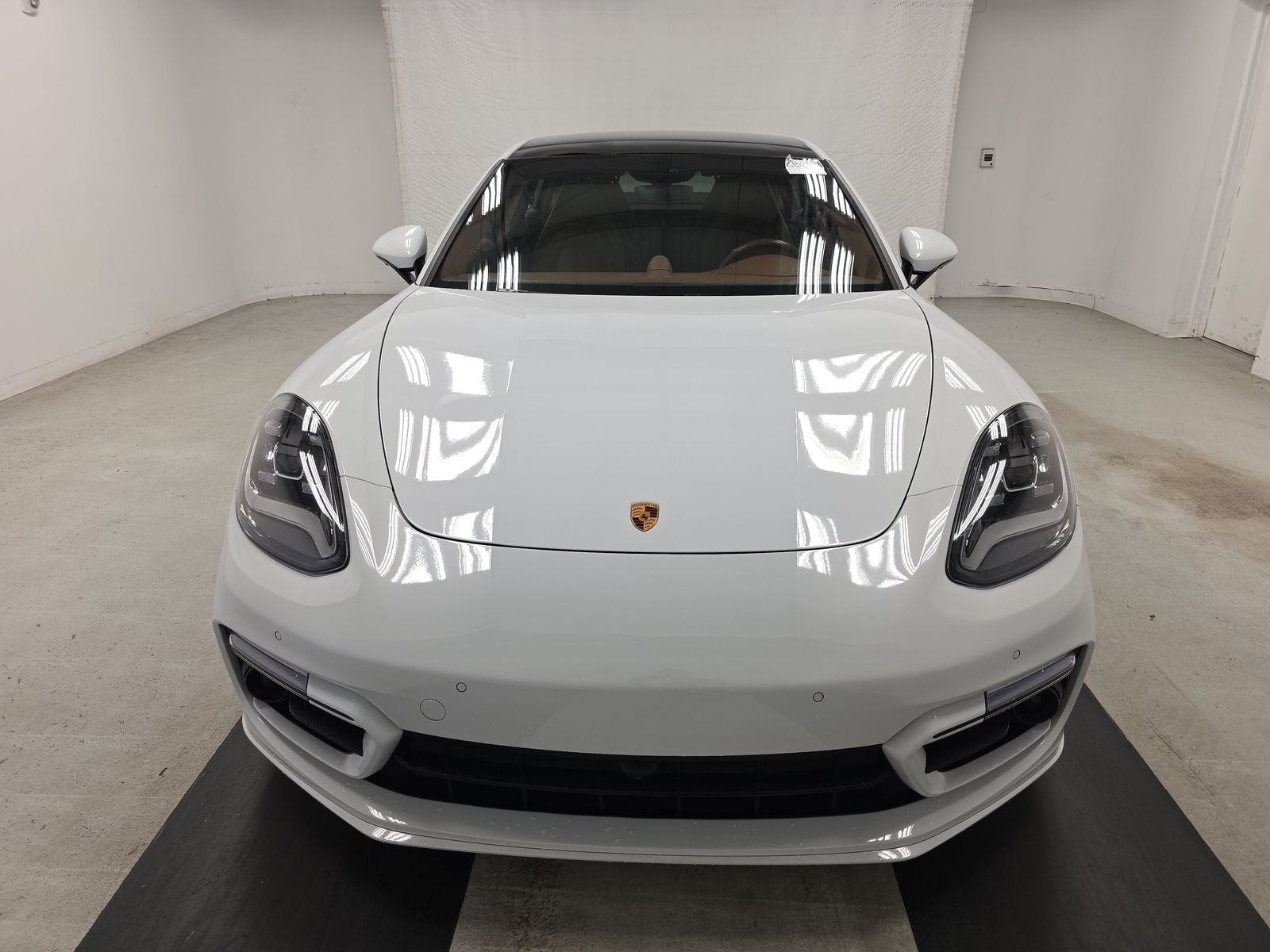 2023 Porsche Panamera Platinum Edition RWD