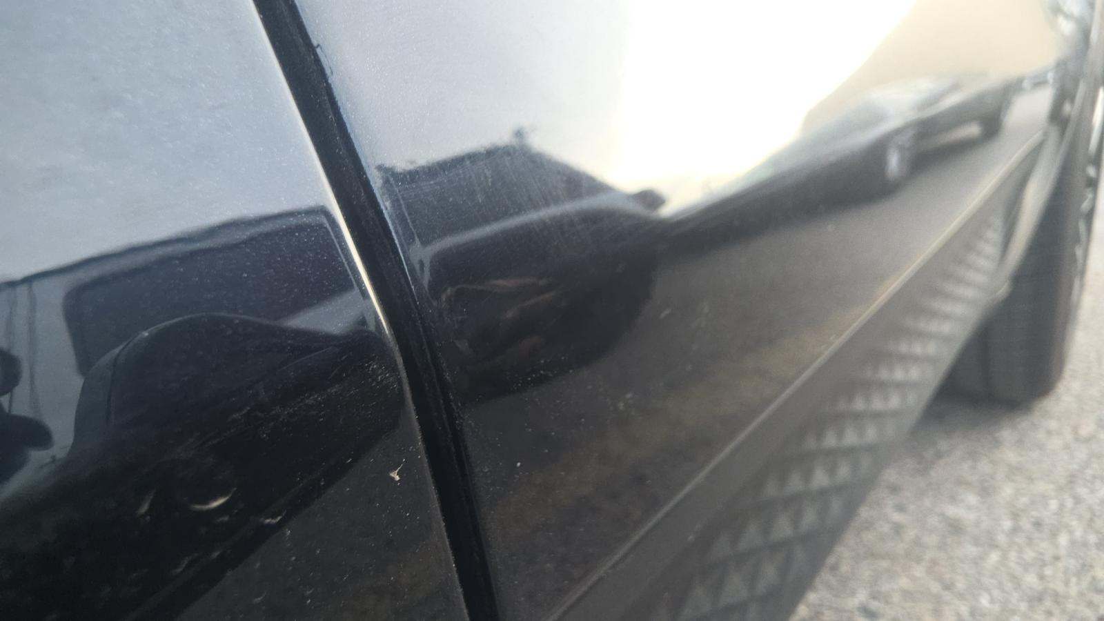 2023 Porsche Macan Base AWD