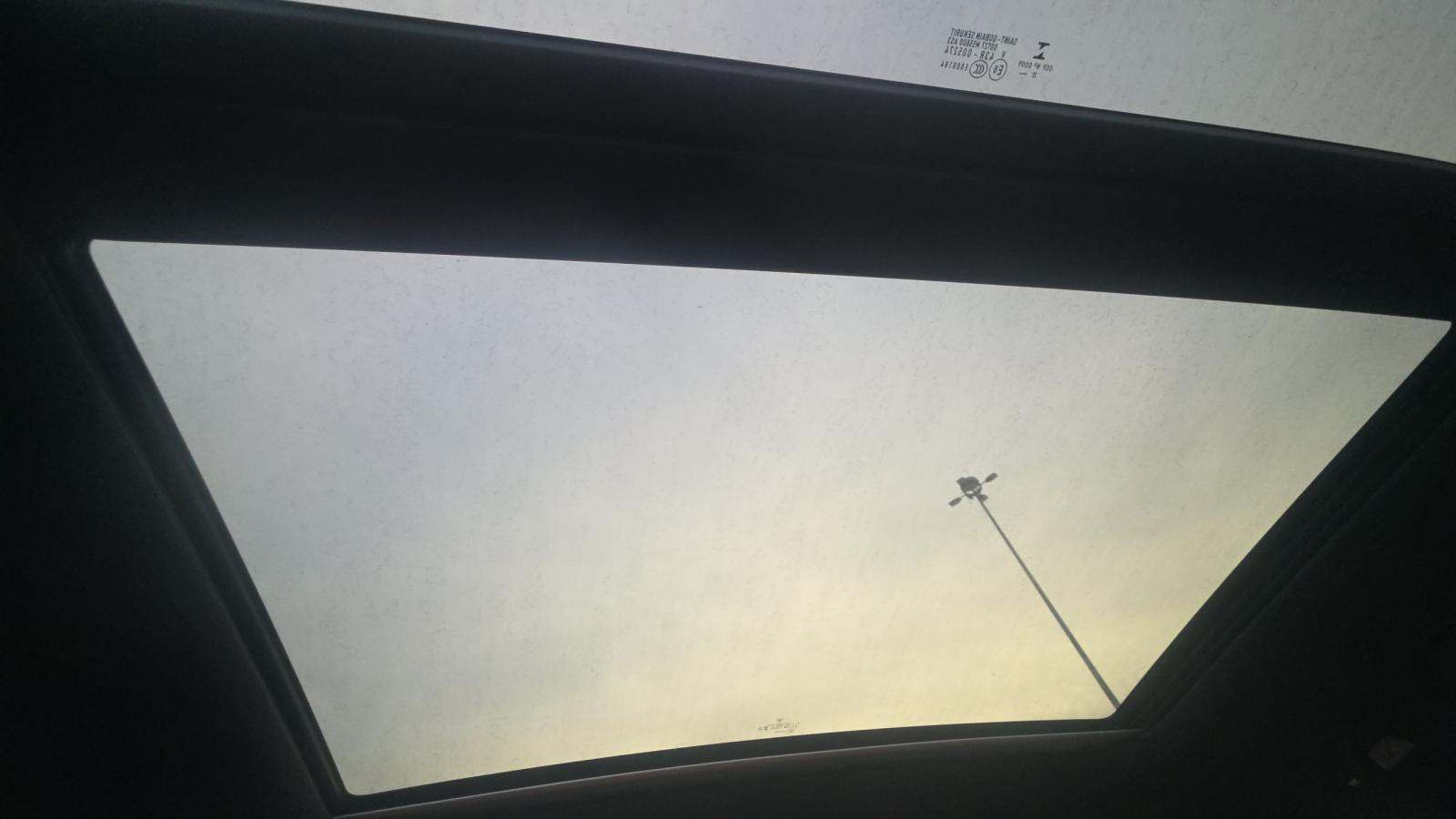 2023 Porsche Macan Base AWD