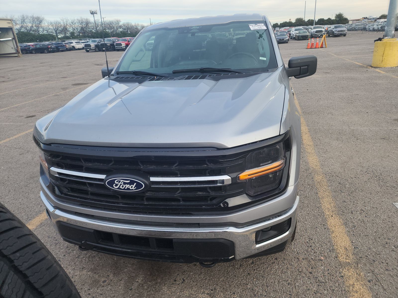 2025 Ford F-150 XLT AWD