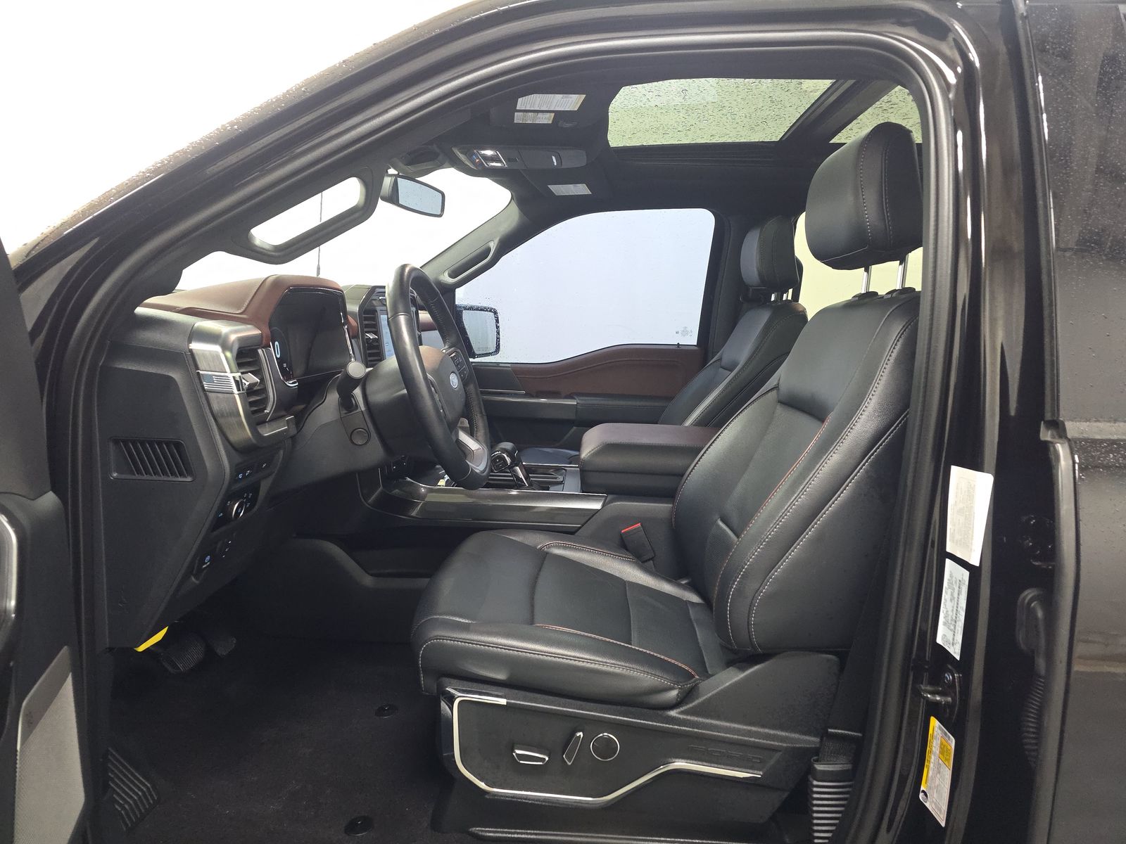 2023 Ford F-150 Lariat AWD