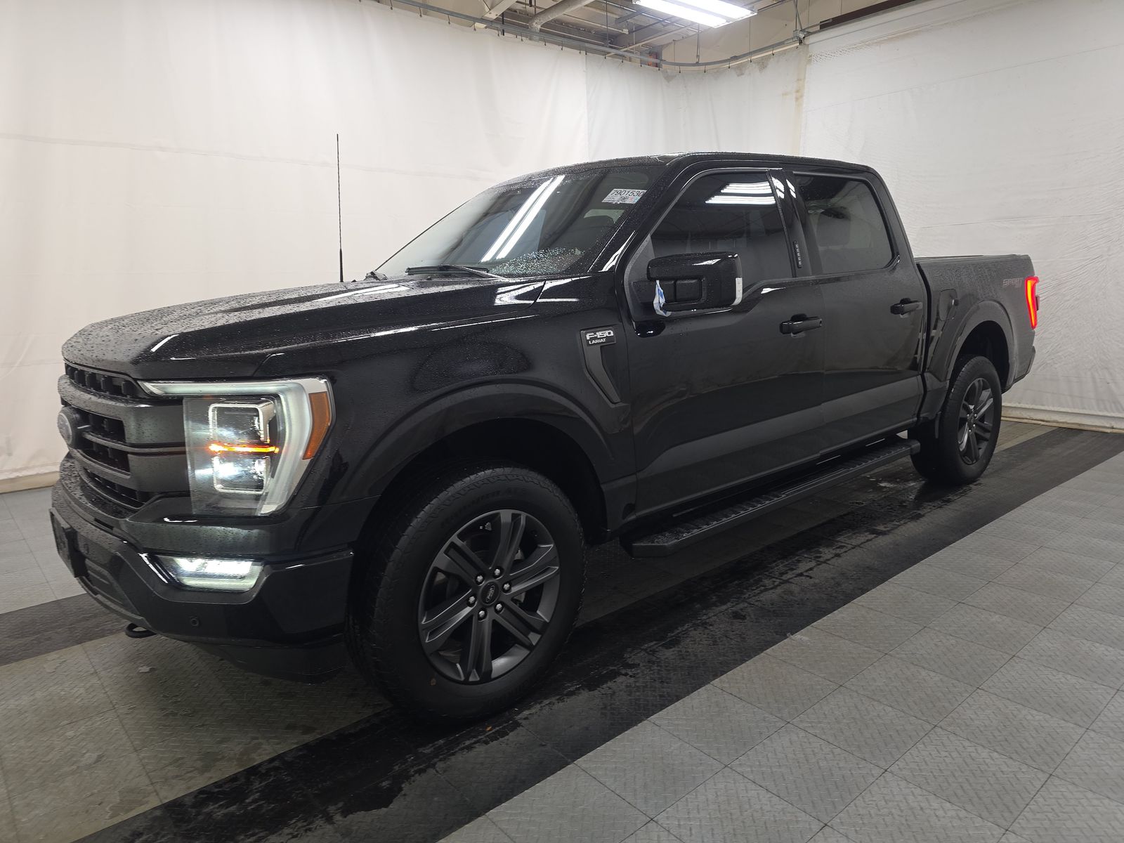 2023 Ford F-150 Lariat AWD