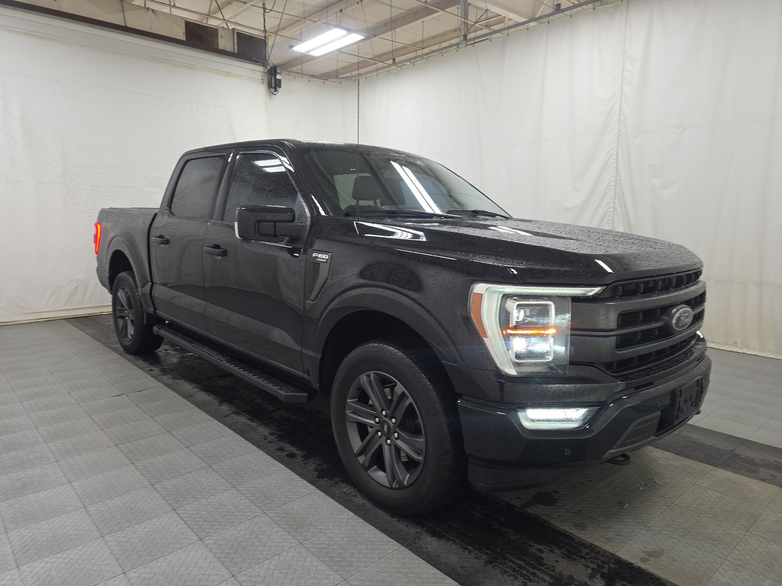 2023 Ford F-150 Lariat AWD