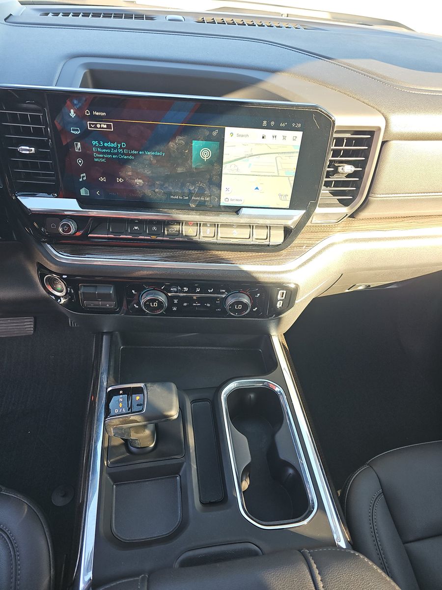 2025 Chevrolet Silverado 1500 RST AWD