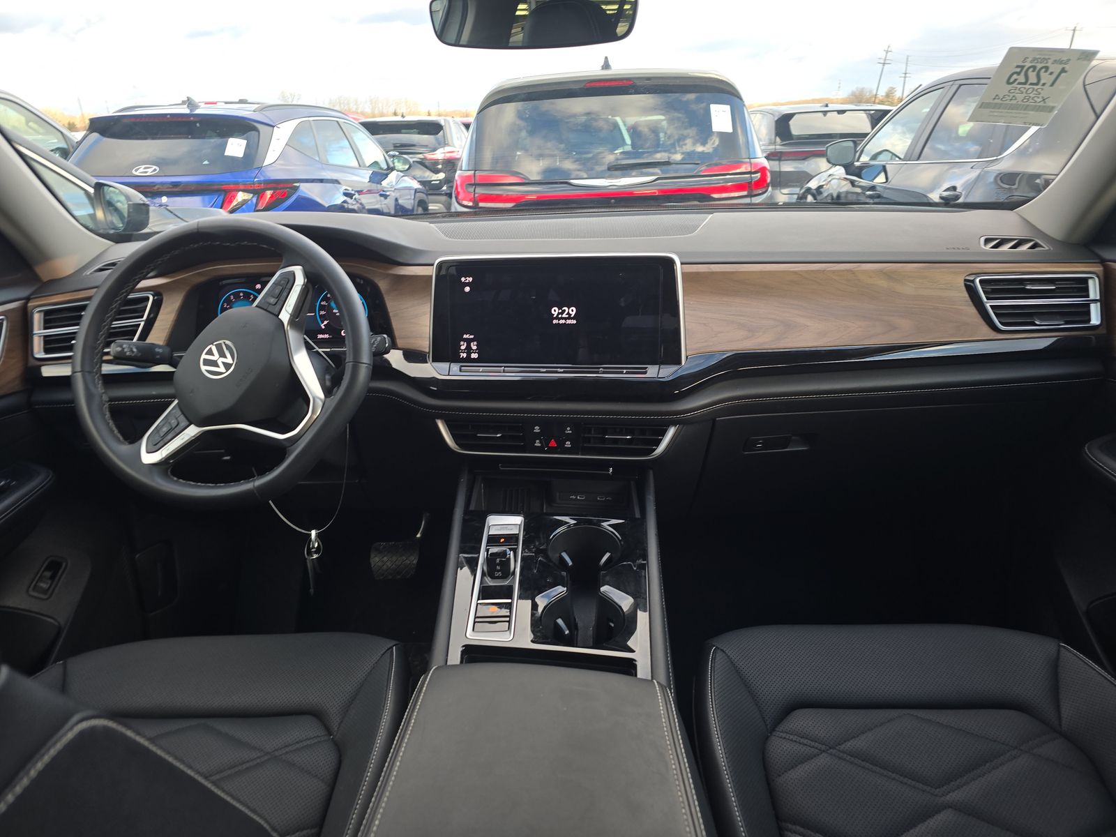 2025 Volkswagen Atlas 2.0T SE AWD