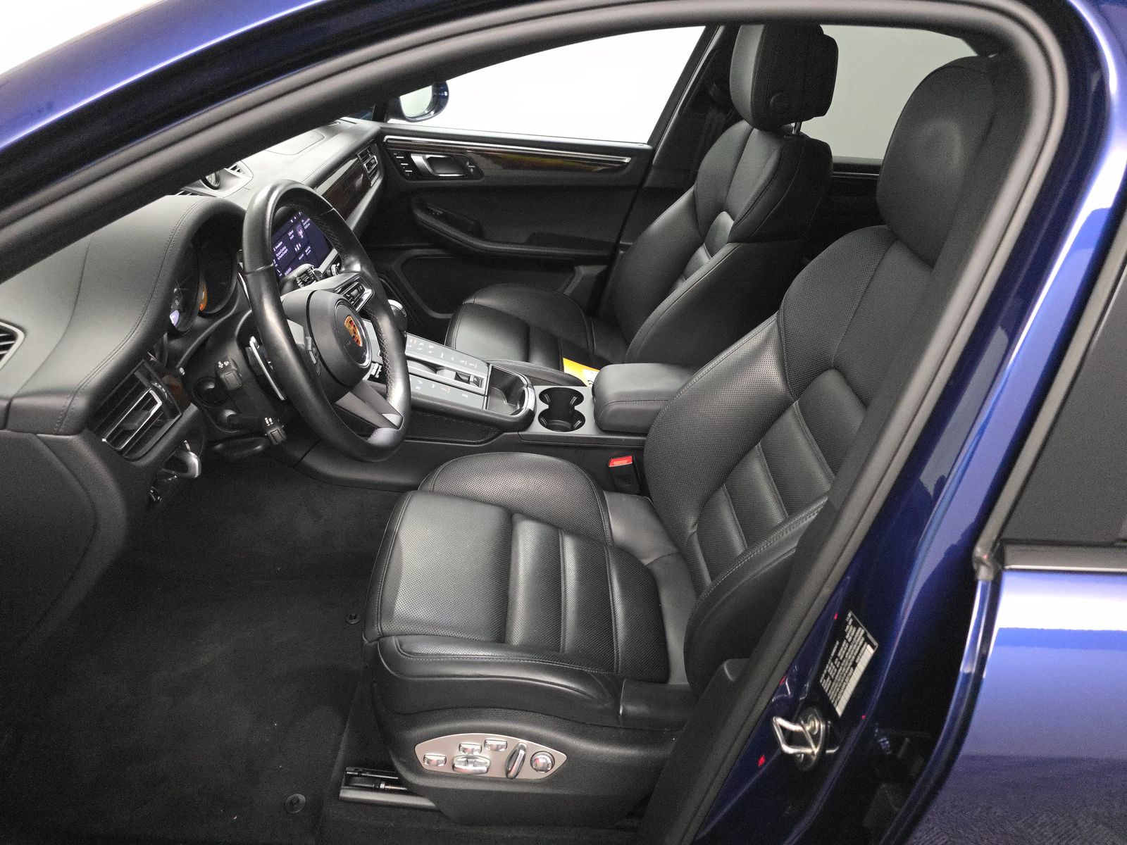 2023 Porsche Macan S AWD