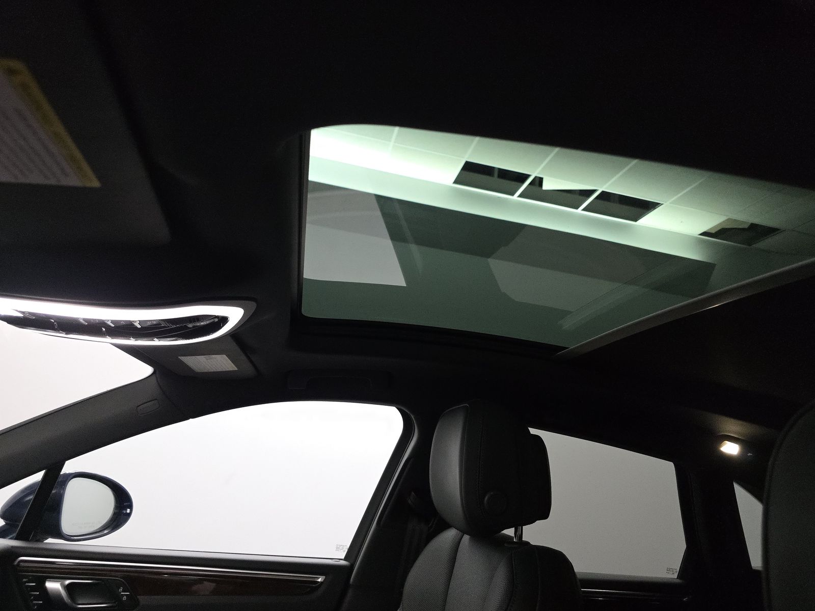 2023 Porsche Macan S AWD