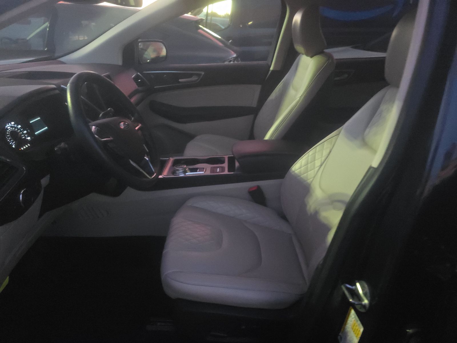 2023 Ford Edge Titanium AWD