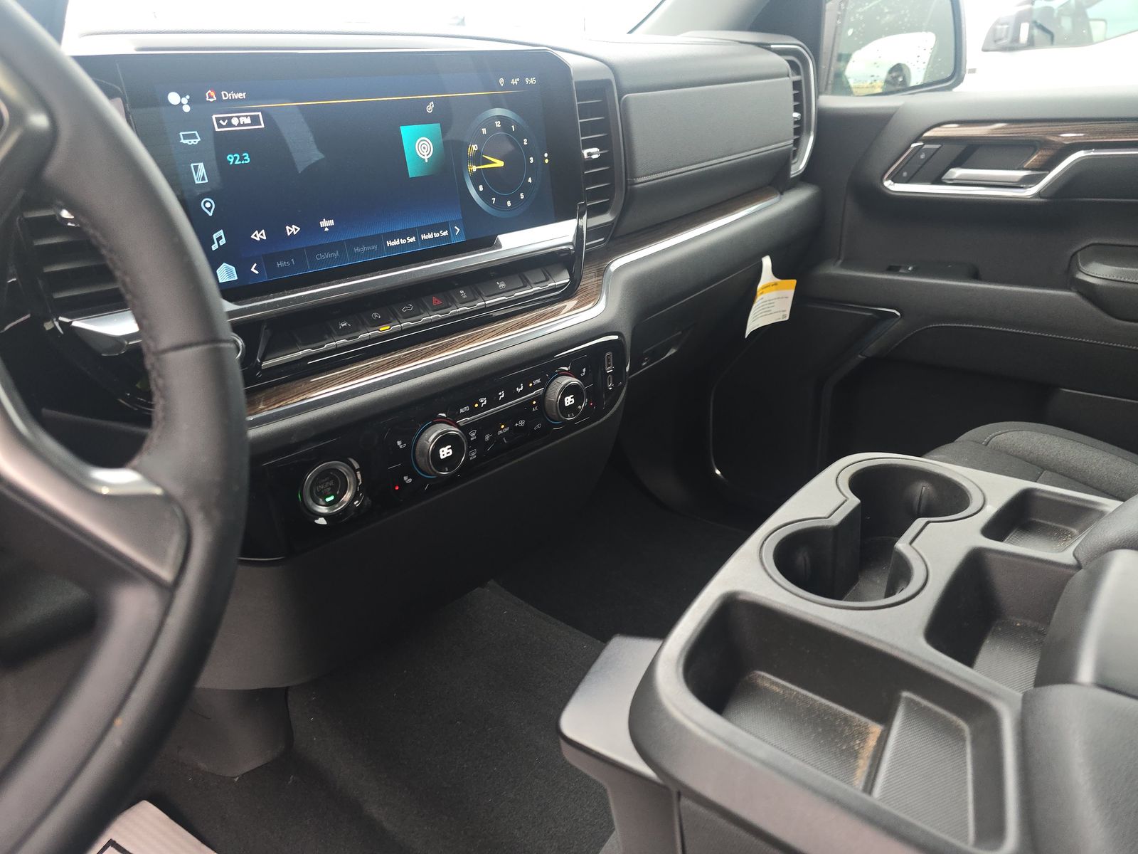 2023 Chevrolet Silverado 1500 LT AWD