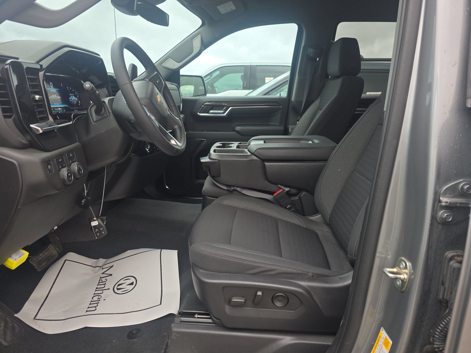 2023 Chevrolet Silverado 1500 LT AWD