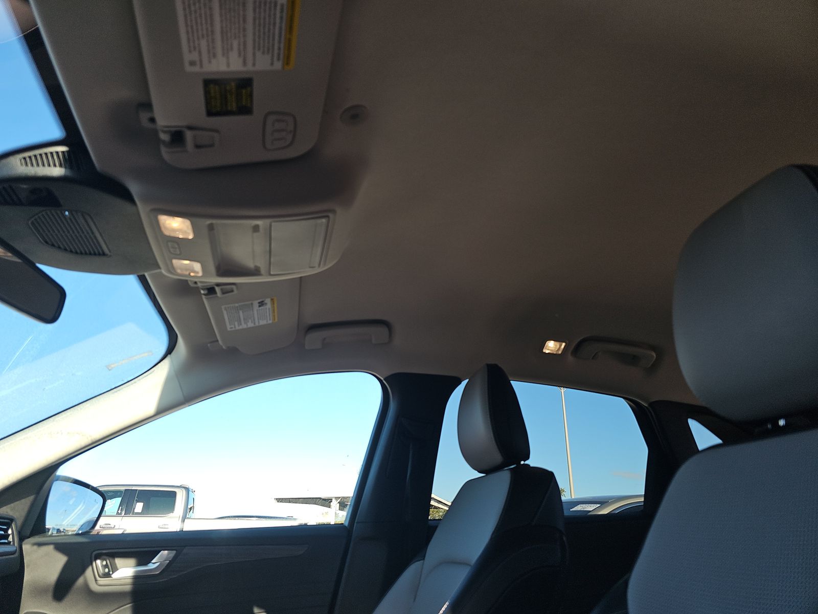 2025 Ford Escape Hybrid Platinum FWD