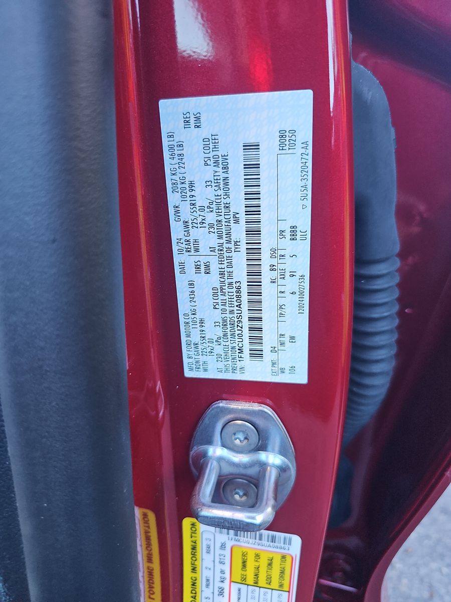 2025 Ford Escape Hybrid Platinum FWD