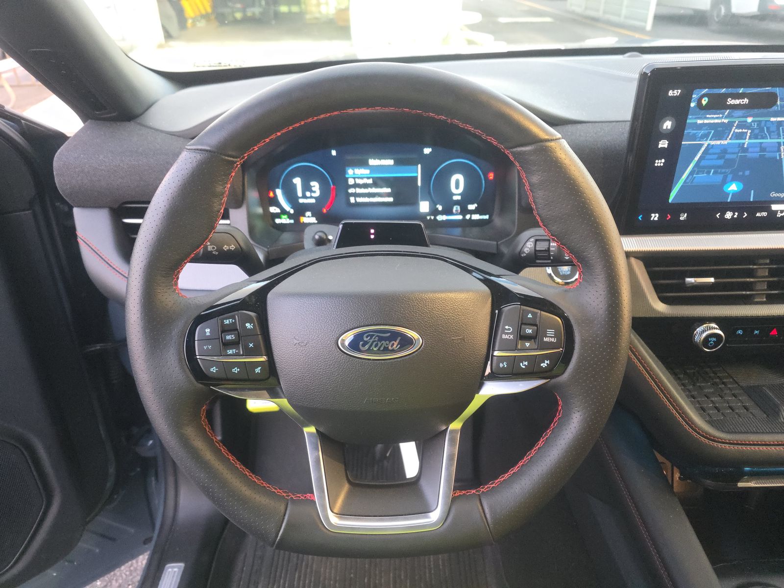 2025 Ford Explorer ST-Line FWD