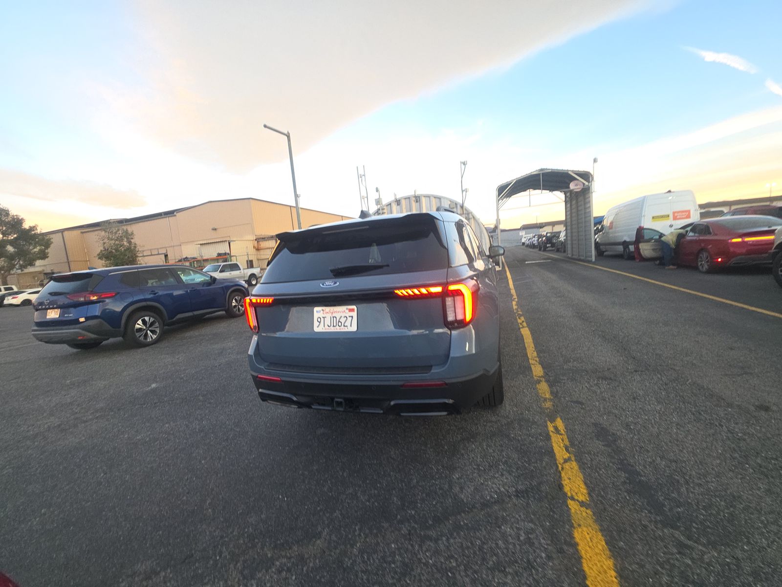 2025 Ford Explorer ST-Line FWD