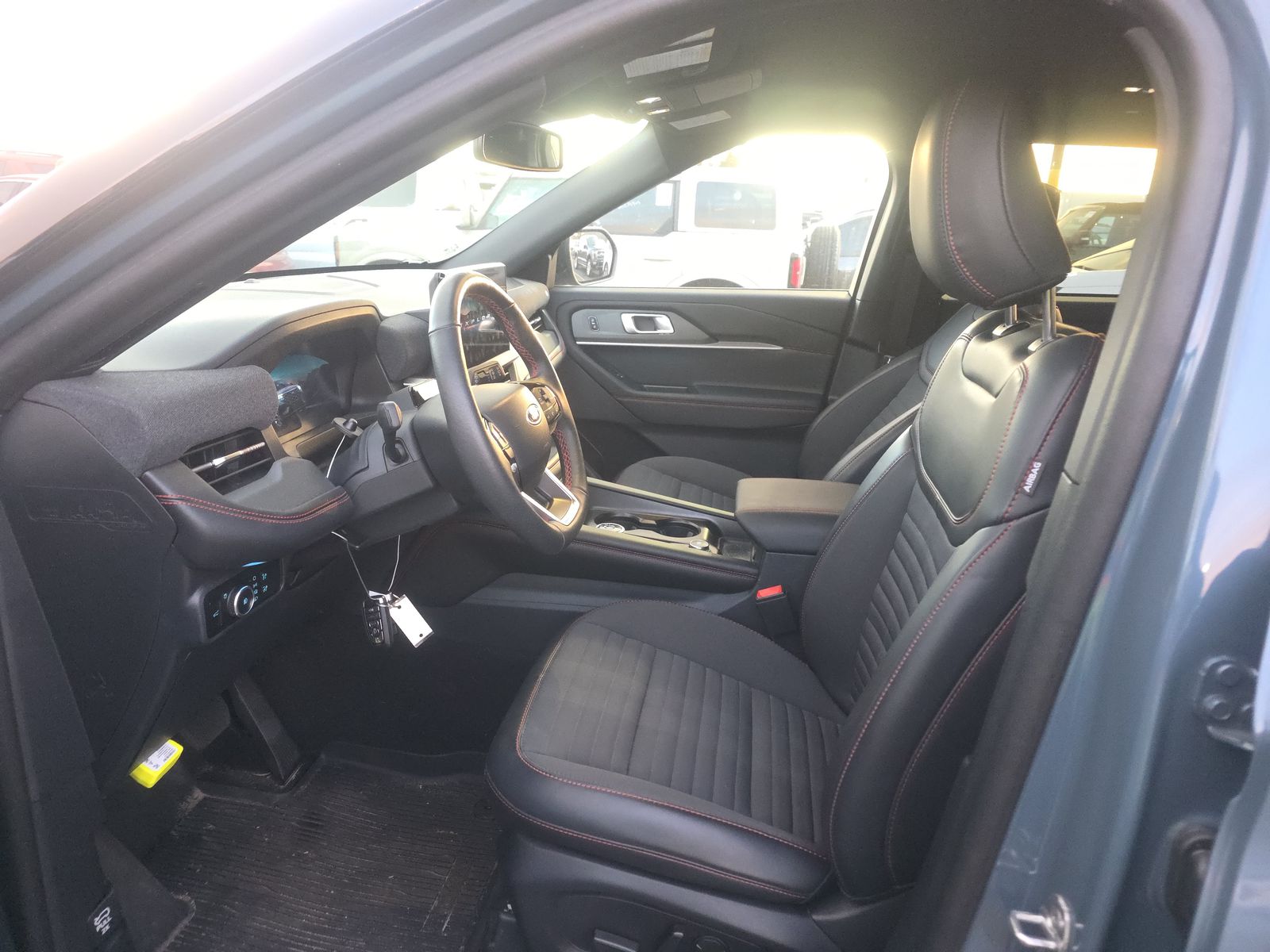 2025 Ford Explorer ST-Line FWD