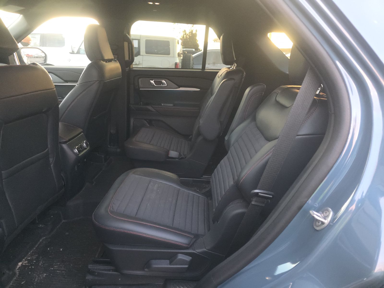 2025 Ford Explorer ST-Line FWD