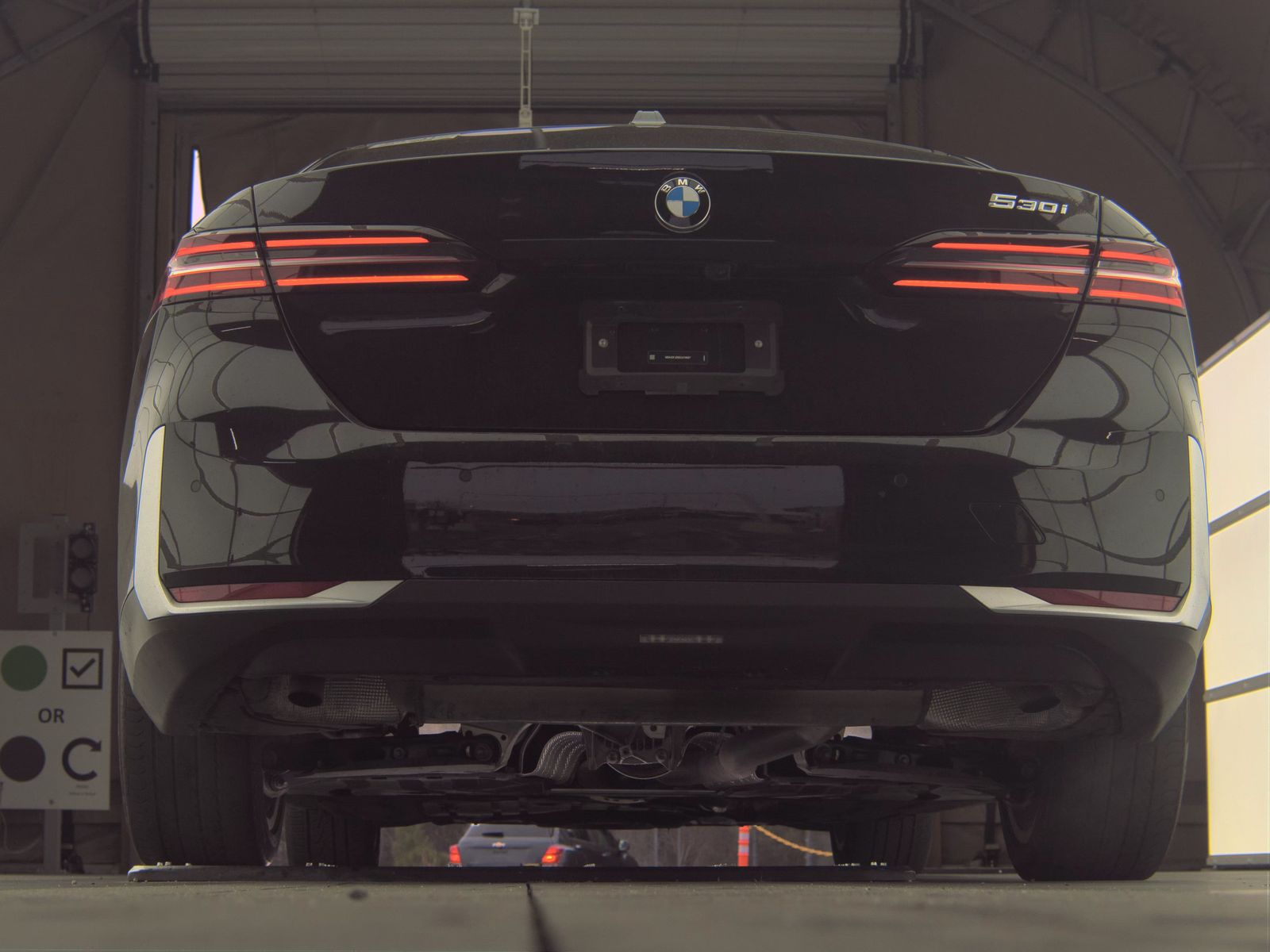 2025 BMW 5 Series 530i RWD