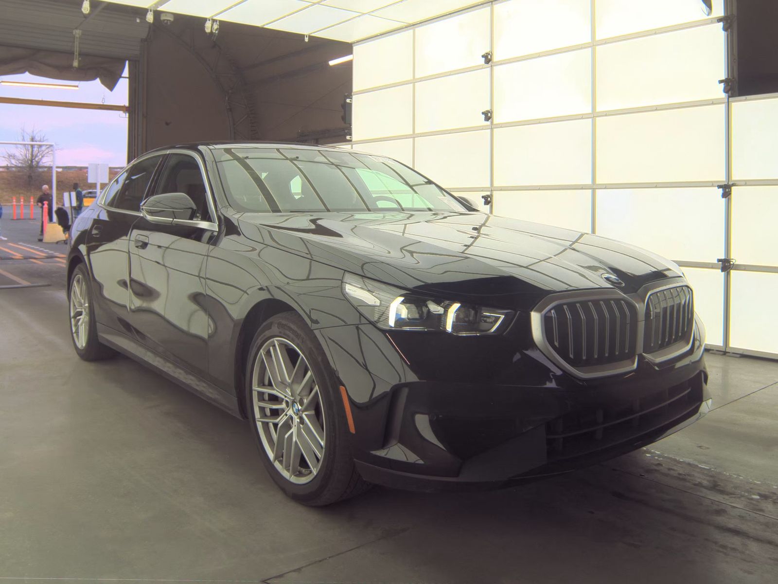 2025 BMW 5 Series 530i RWD