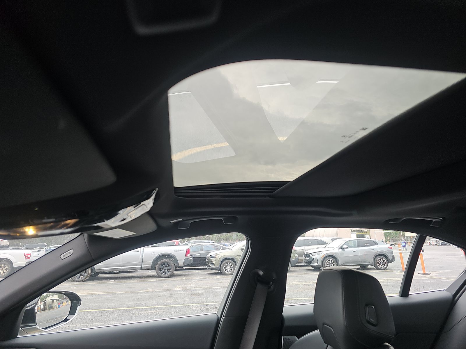 2025 BMW 5 Series 530i RWD