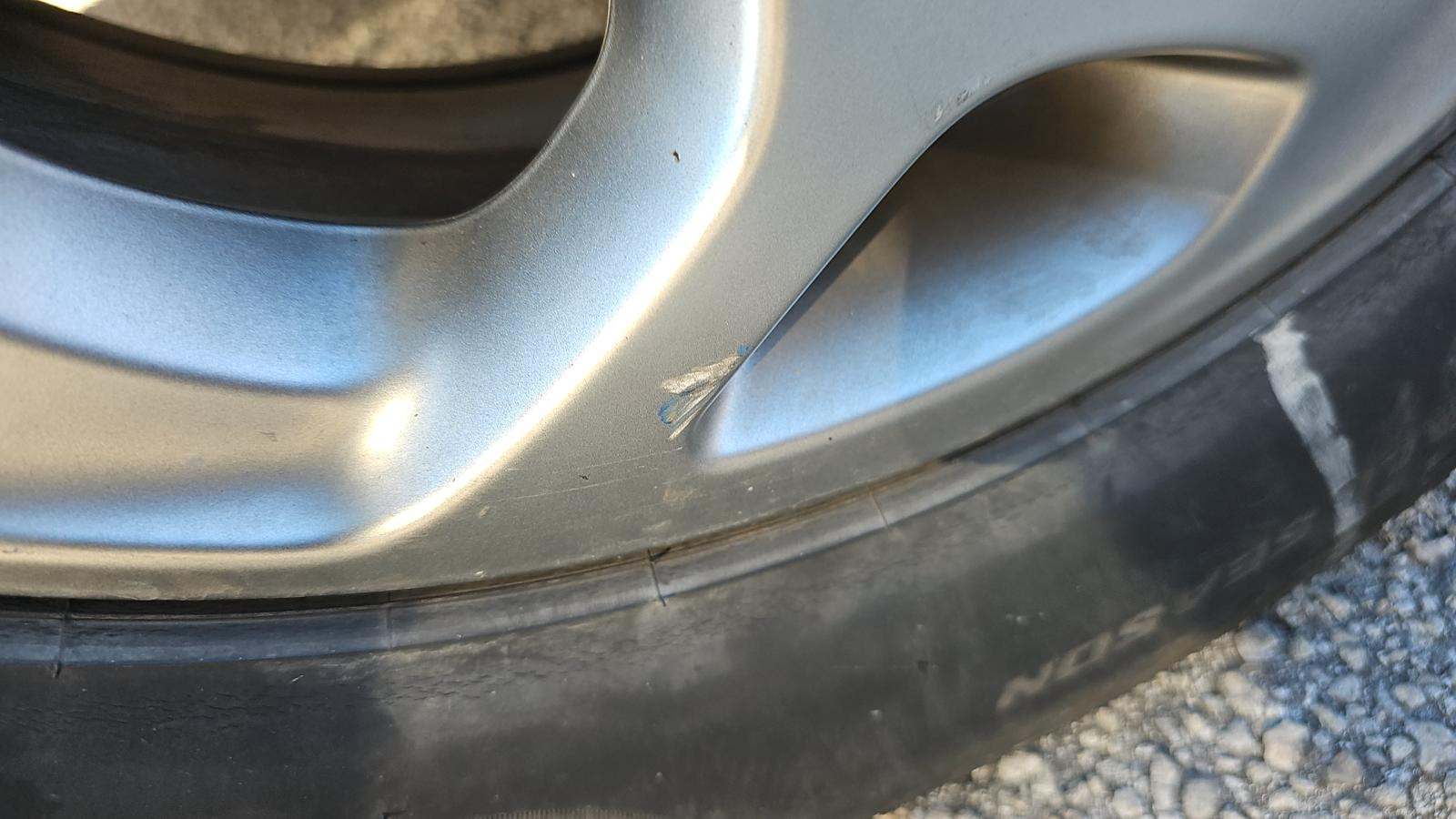 2023 Chrysler Pacifica Limited FWD