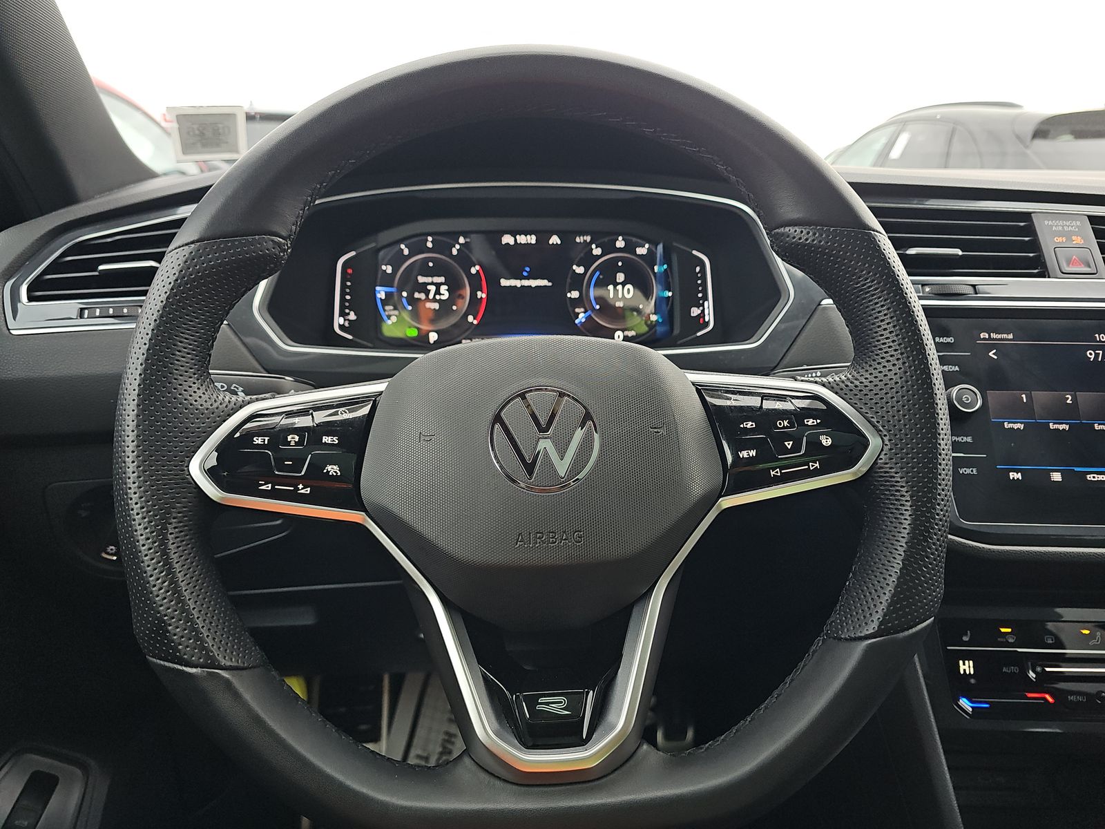 2022 Volkswagen Tiguan 2.0T SEL R-Line AWD
